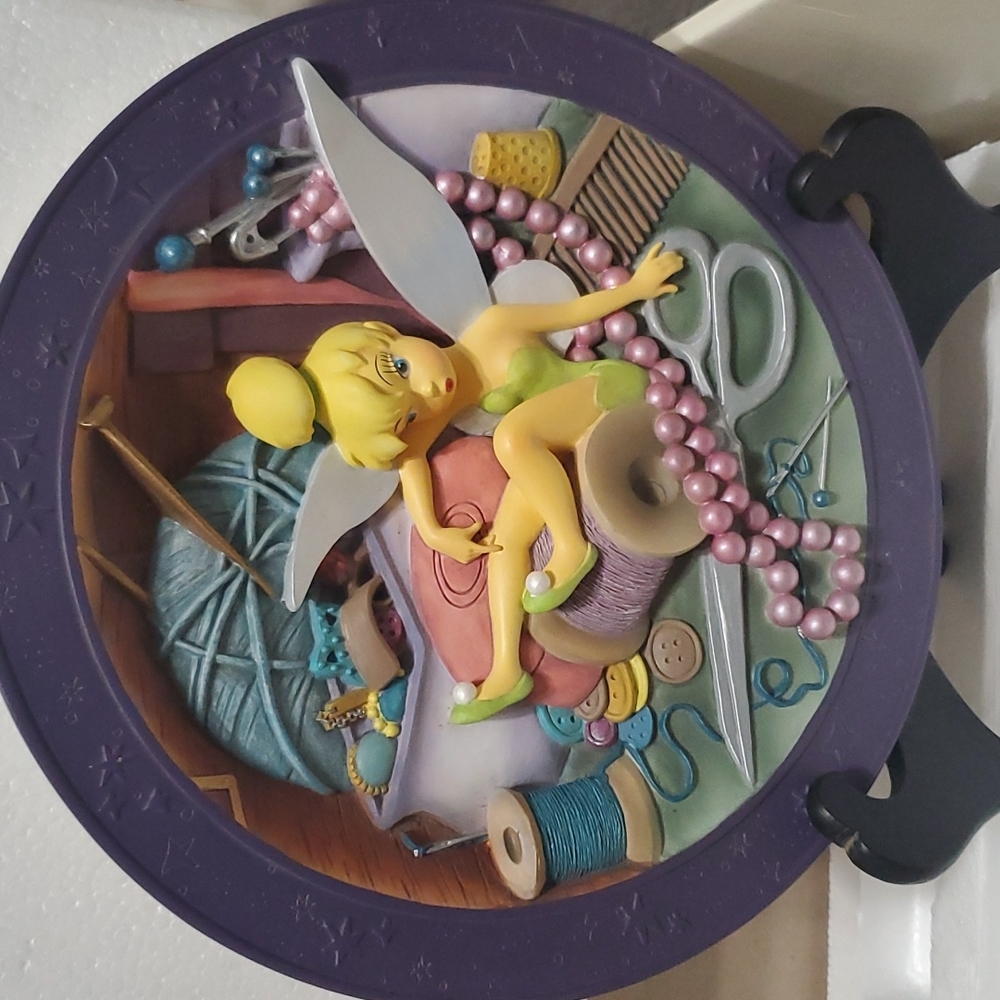 1998 "TINK TINKERBELL WHERE ARE YOU?" Collectors 3D plate